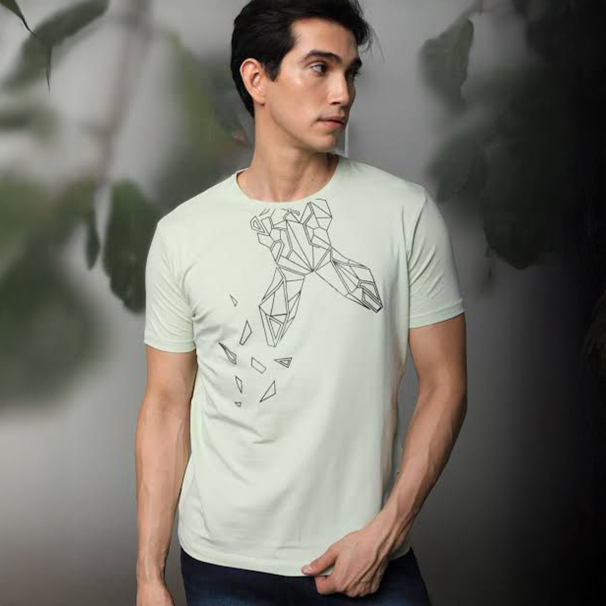 Round/V Neck - Image 2